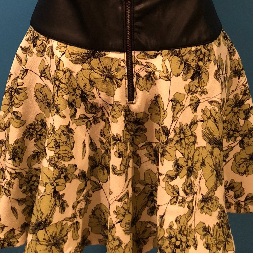 Green Floral Mini Skirt